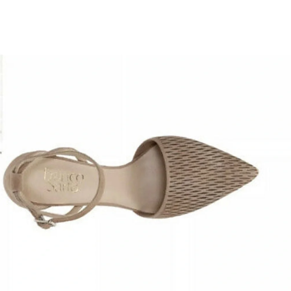 Franco Sarto reposhing this